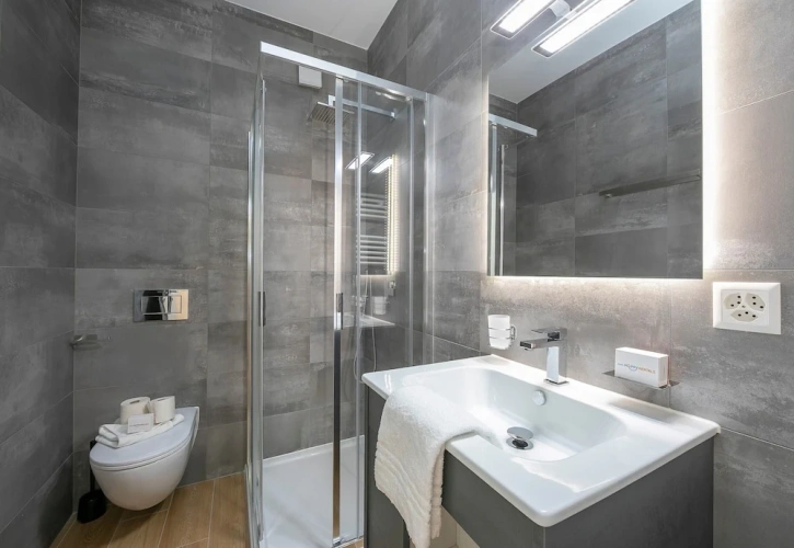 2 Bedrooms Family Apartment