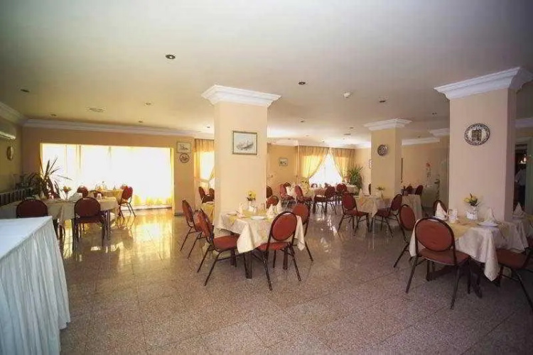 Al Manar Hotel