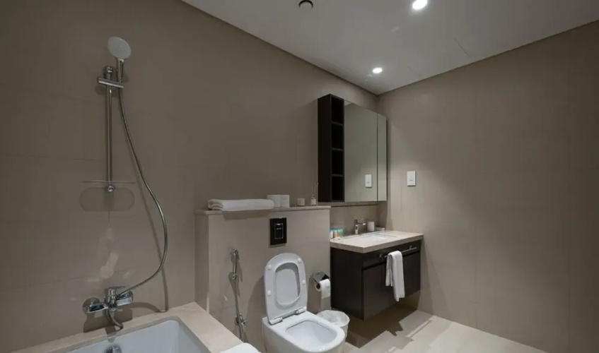 LUX Luxury Downtown Views Suite