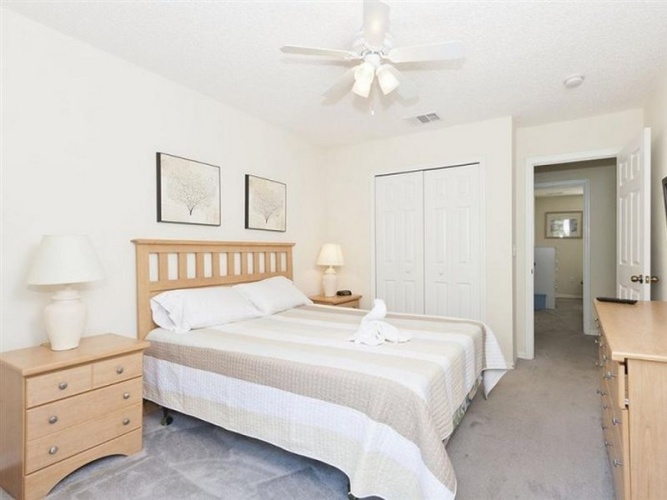 Emerald Island by Intteli Fun Rentals