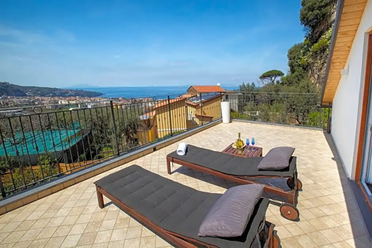 Eterea Charming Suites