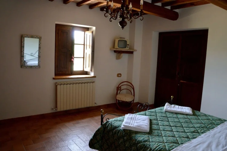 Comfort room