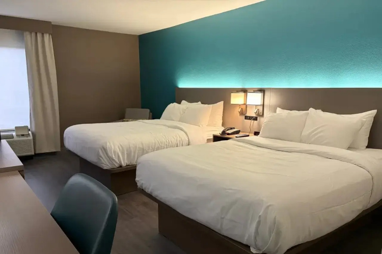 Comfort Inn & Suites