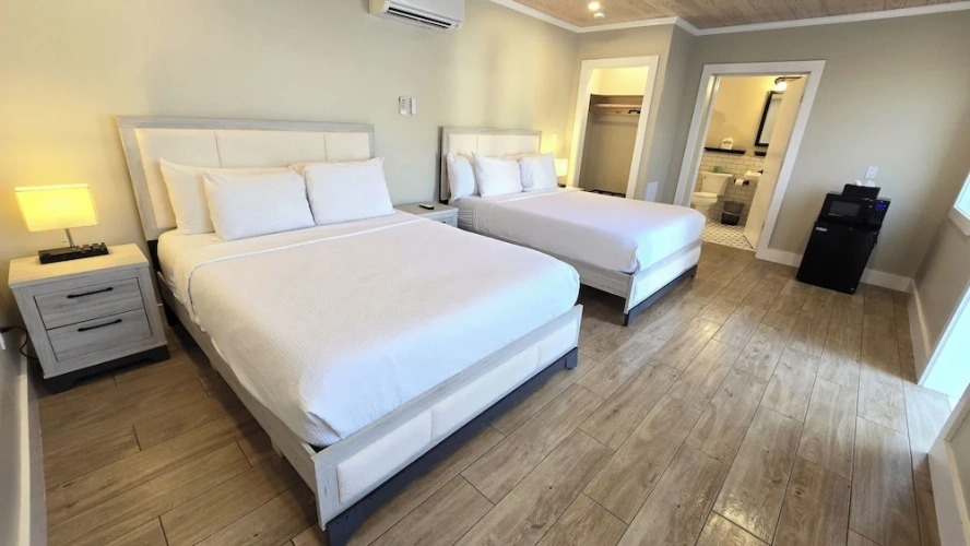Standard Quadruple room