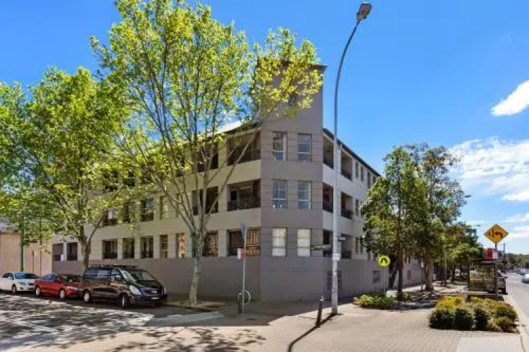 Woolloomooloo Self Contained Modern Apartment
