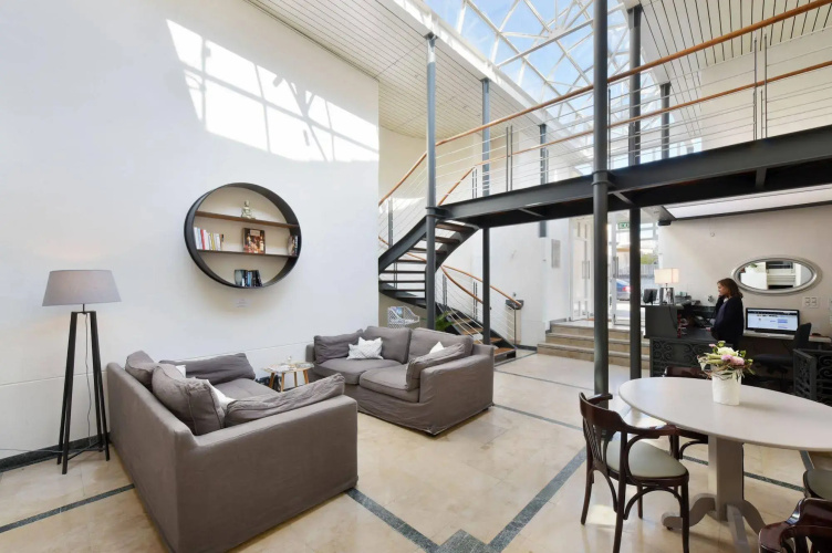 L'HÔTEL by Hostellerie du Château