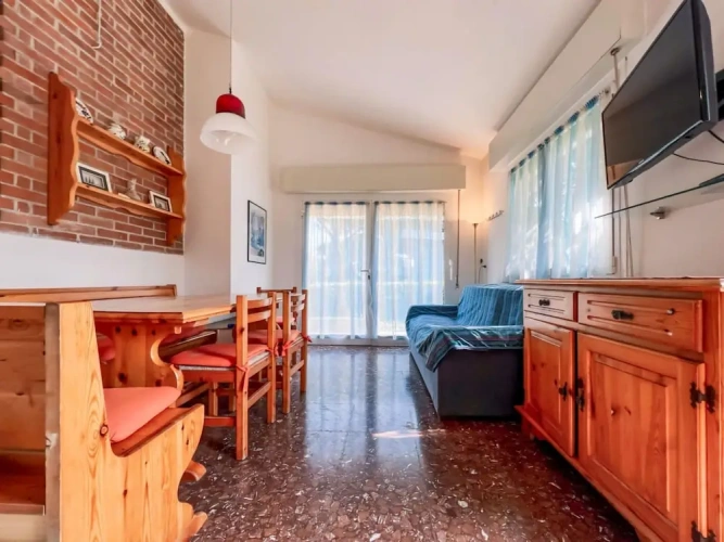 2 Bedrooms Villa with garden view