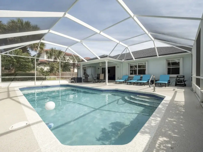 Complete Searenity by Distinctive Beach Rentals