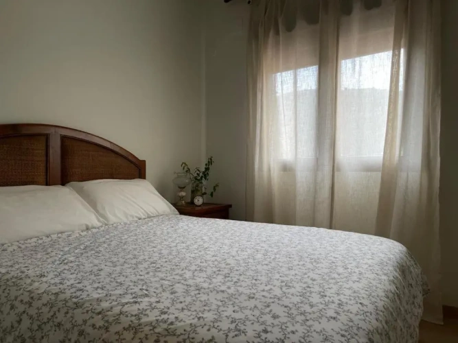 3 Bedrooms Cottage