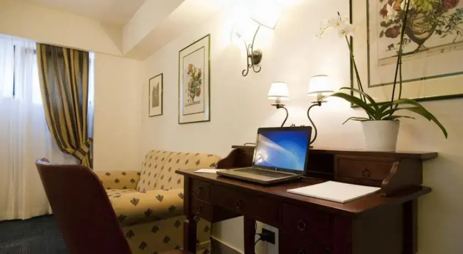 Fedeli Hotel