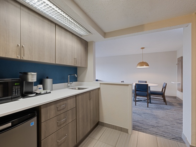 Holiday Inn Express & Suites Ft. Lauderdale-Plantation photo 29