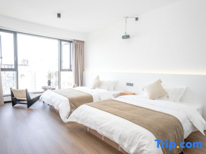 Standard Twin room with sea view