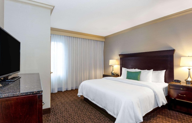 1 Bedroom Double Suite