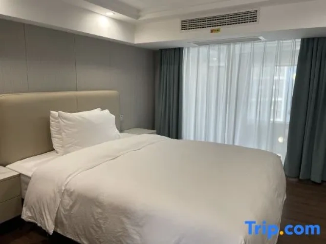2 Bedrooms Family Suite with sea view