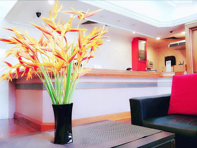 Global Hotel