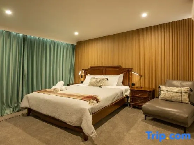 1 Bedroom Double Suite