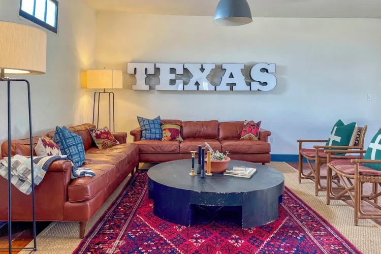 3 Bedrooms Cottage