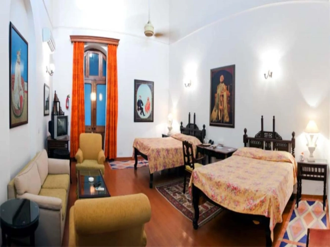 Royal room