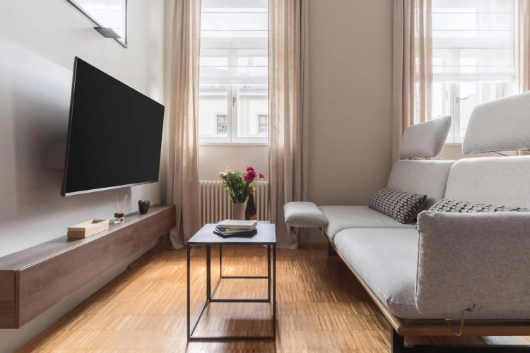 Open-plan Flat in Vinohrady by Prague Days