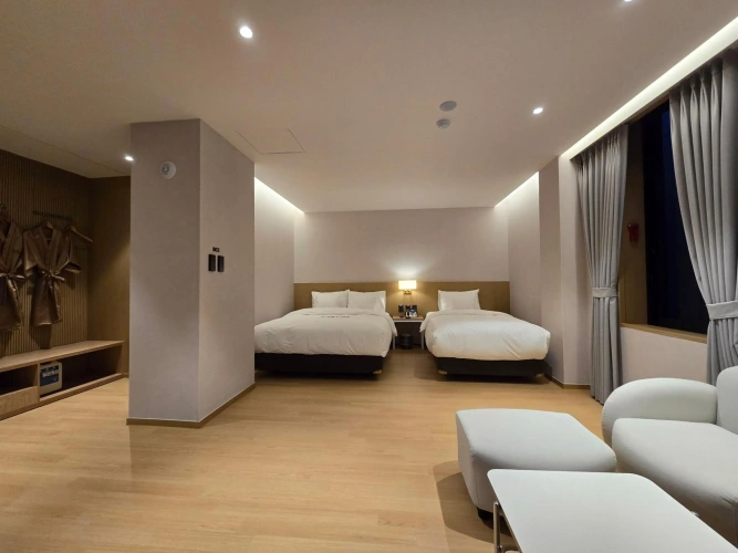 Guest rooms