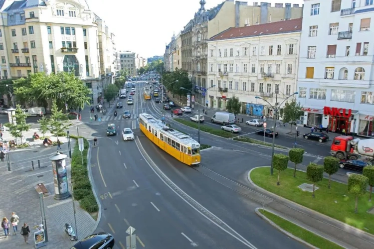 1 Bedroom Apartment with balcony