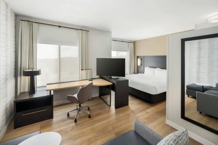 Double Suite