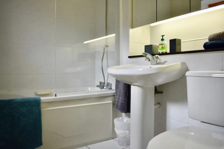 Central Dublin 1 Bedroom Apartment
