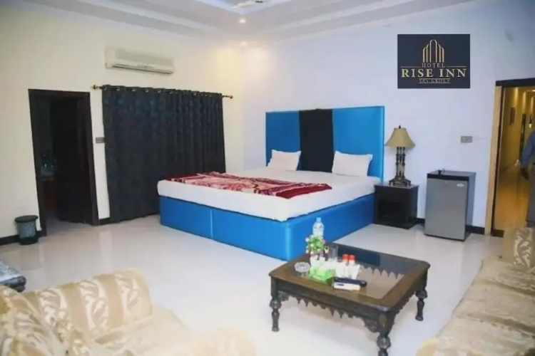 Hotel Rise Inn