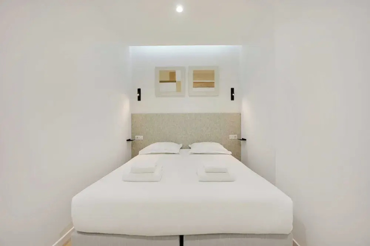 Charming Apartment - 3br/8p - Sentier