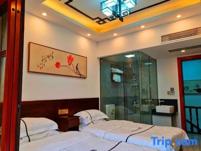 Standard Twin room with balcony and with view