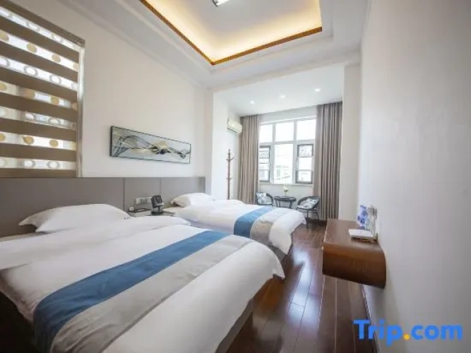 4 Bedrooms Suite
