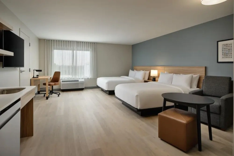 Quadruple Suite
