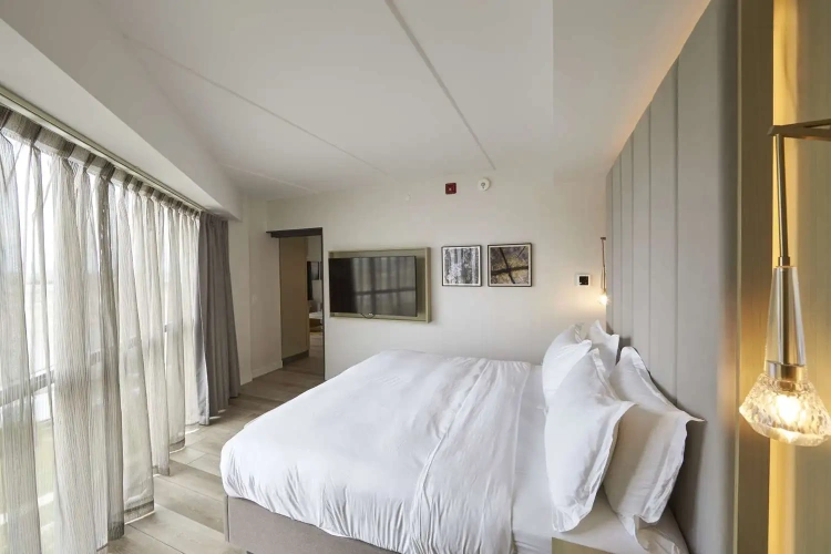 1 Bedroom Double Suite