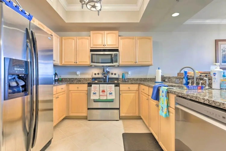 2 Bedrooms Apartment