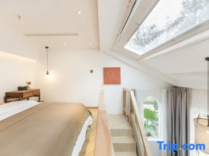 Deluxe Double Apartment with courtyard view