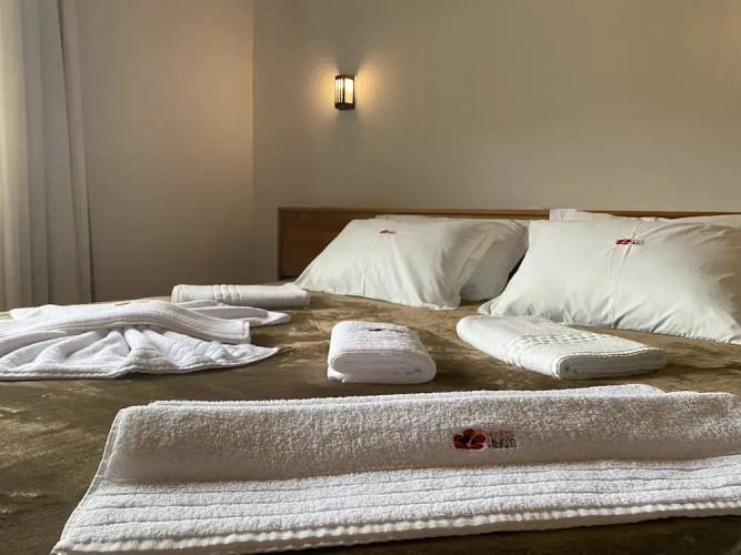 Hibisco Home Hotel