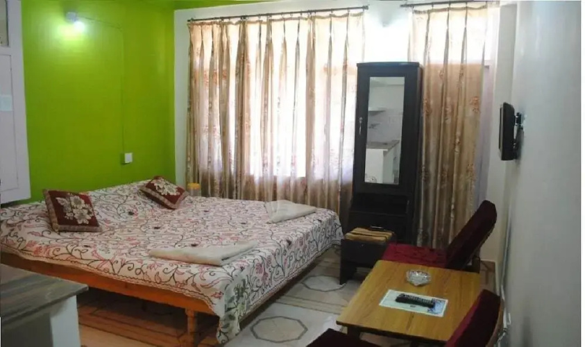 Pawan Guest House