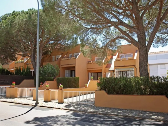 3 Bedrooms Cottage