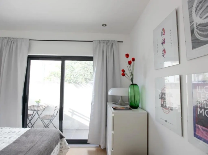 1 Bedroom Cottage with balcony and with view
