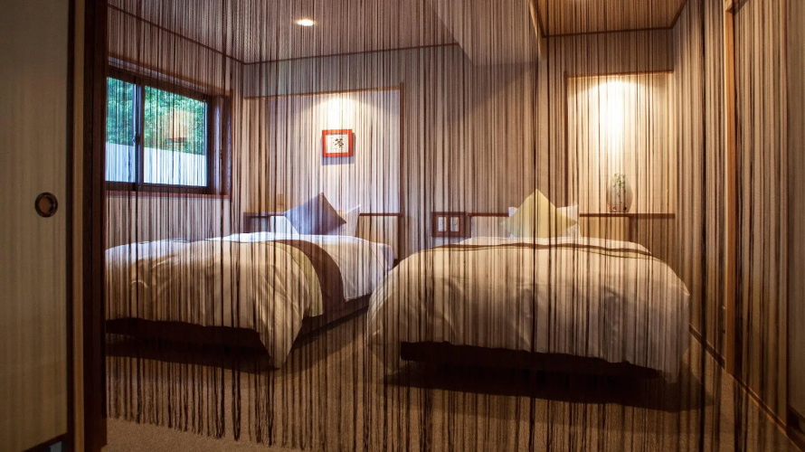 Hotel Kazurabashi