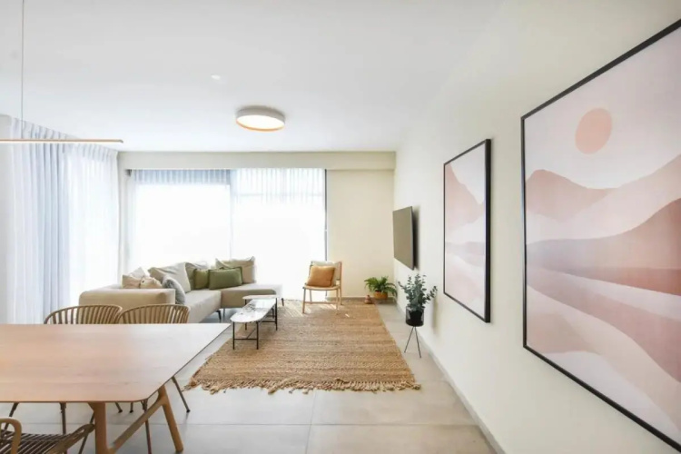 Incredible 2BR in Geula by HolyGuest
