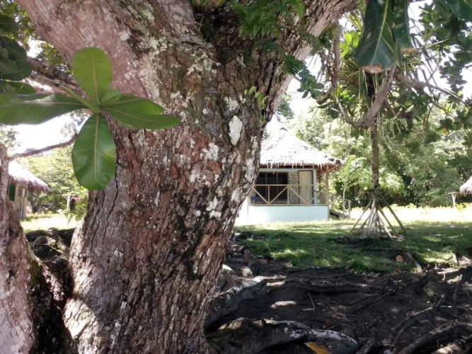Lonnoc Beach Lodge