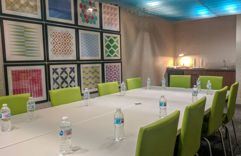 Holiday Inn Express Fort Wayne-East (New Haven) photo 19