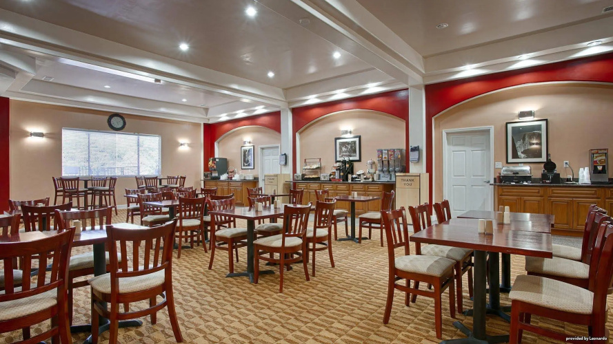 Best Western Plus Yosemite Way Station Motel photo 28