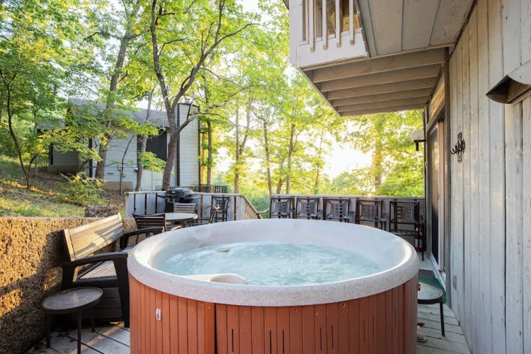 Great Location, Margaritaville Amenities & Hot Tub