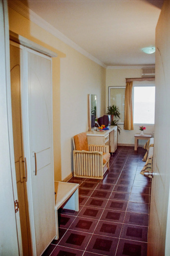 Chronos Beach Hotel