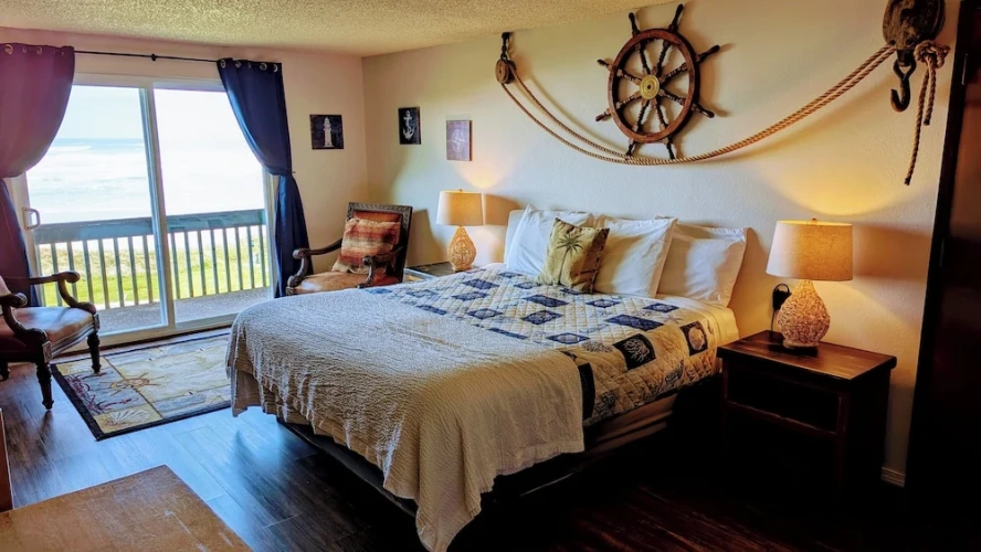 Standard Double room with balcony and with ocean view