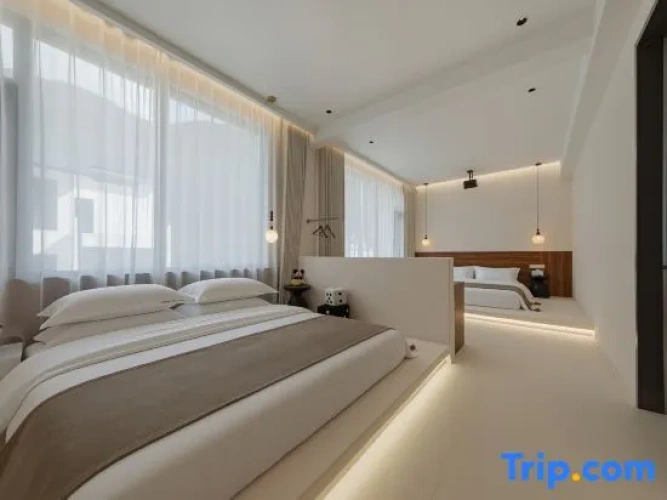 6 Bedrooms Standard room