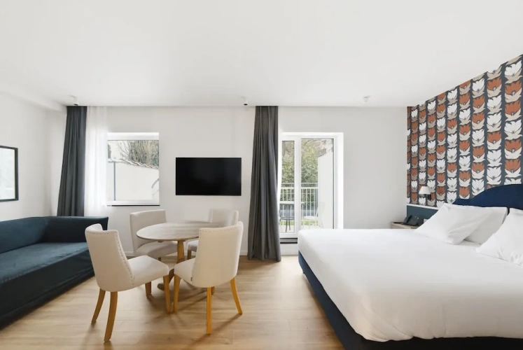 Deluxe Double Studio with balcony