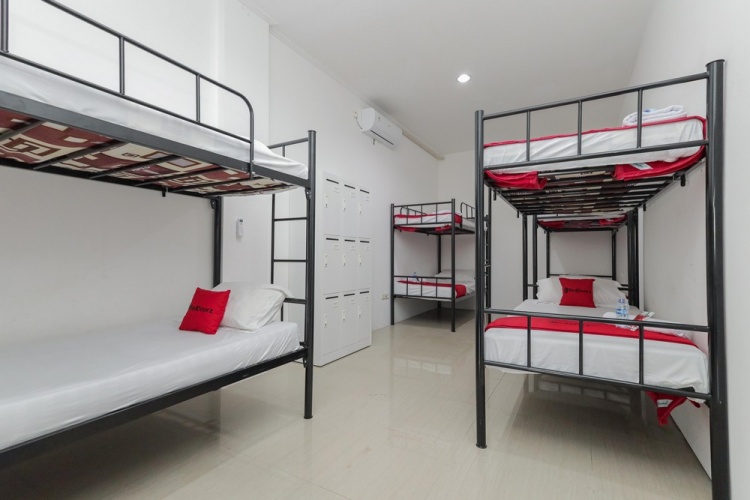 Bed in Dorm (female dorm)